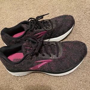 Women’s Brooks